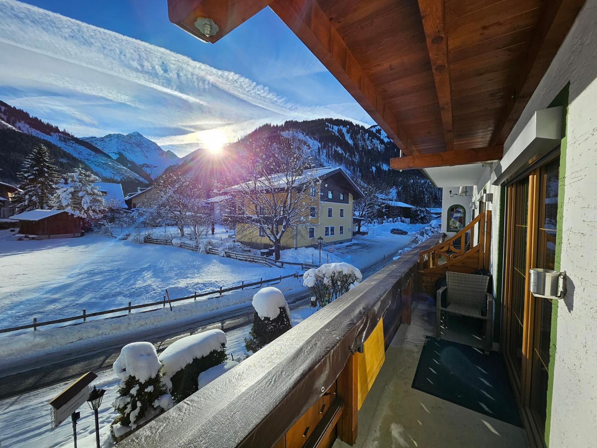 Am Muehlbach - Ferienwohnungen Luttinger ビヒルバッハ エクステリア 写真