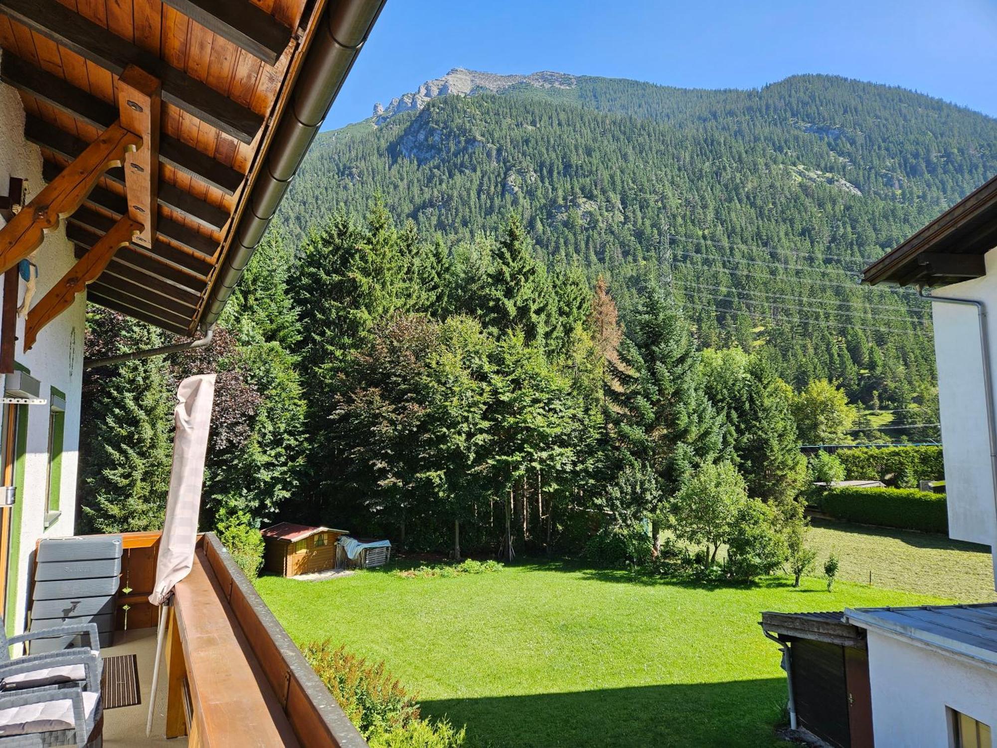 Am Muehlbach - Ferienwohnungen Luttinger ビヒルバッハ エクステリア 写真